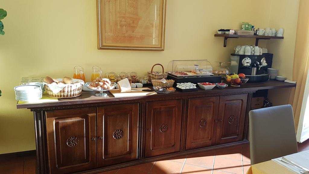 كانوبيو Casa Baroli B&B المظهر الخارجي الصورة